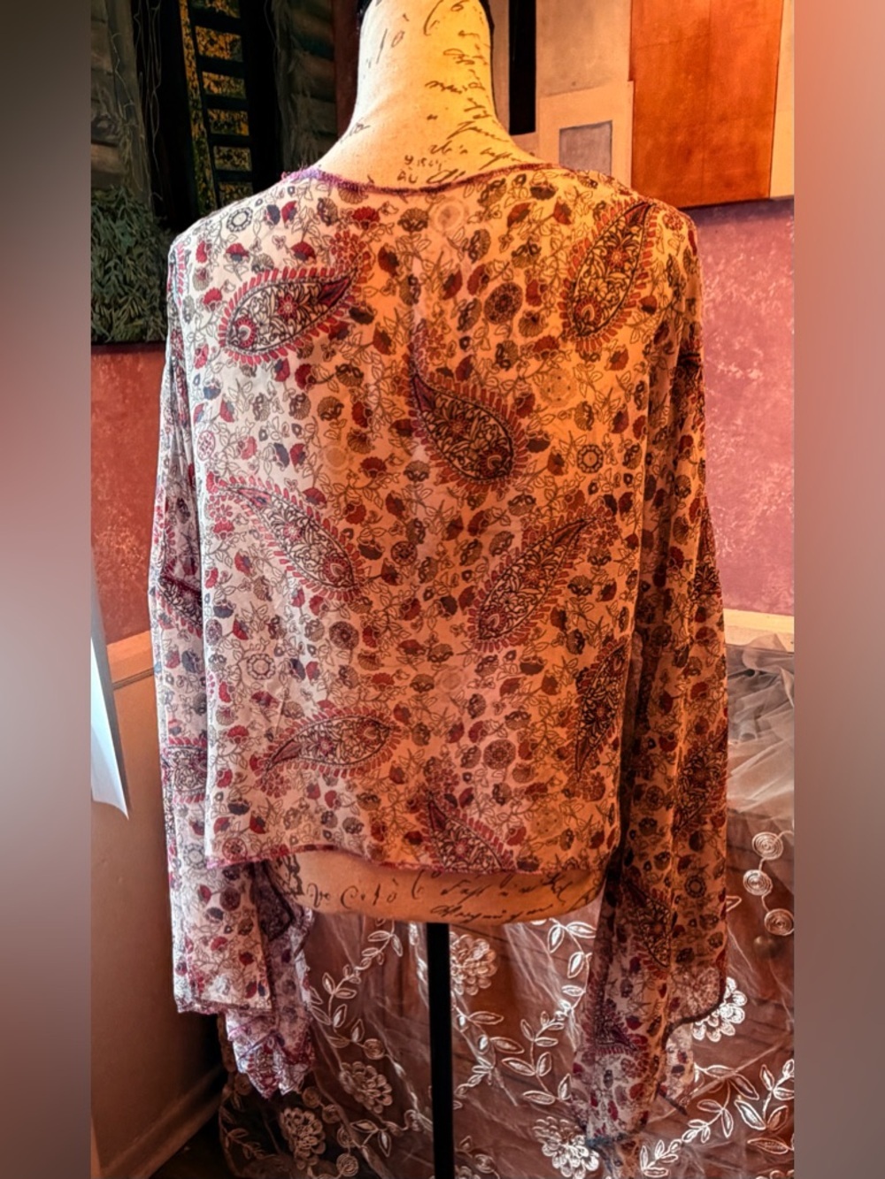Tootsie’s Handmade Floral Paisley Kimono Style Blouse in Reds Pink and Cream - Picture 9 of 9
